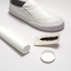 jak wyczyścić białe buty